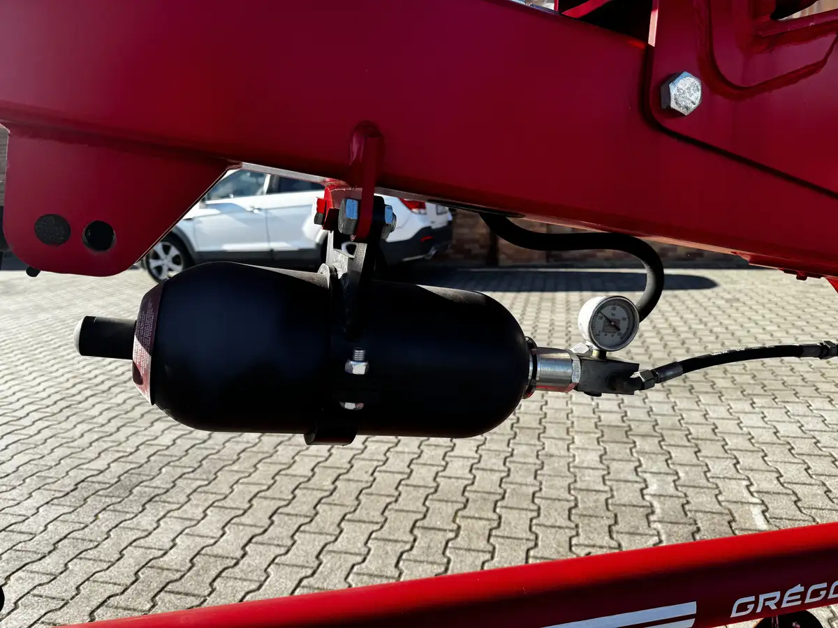 Gregoire-Besson- Voyager C80-Plac Korbanek-15 Gregoire-Besson- Voyager C80-Plac Korbanek-15