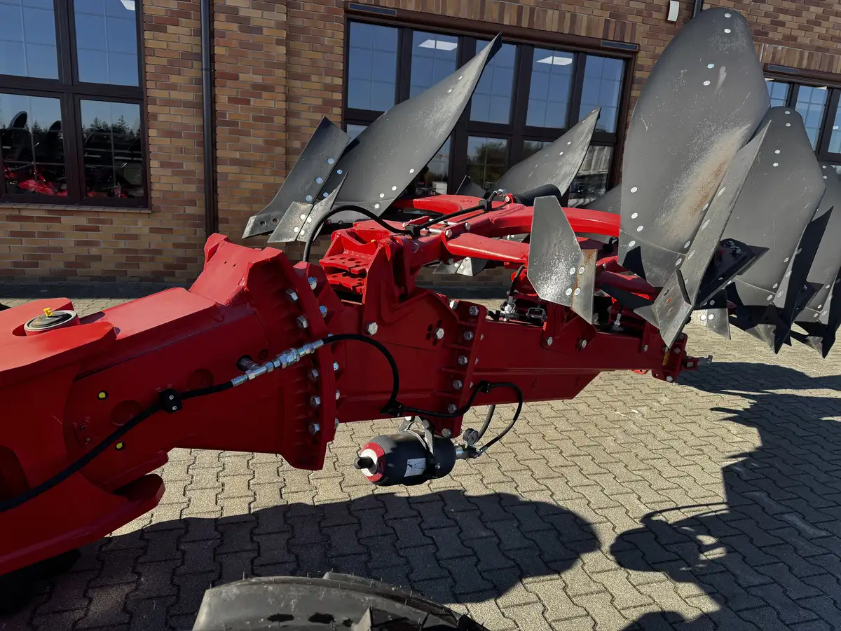 Gregoire-Besson- Voyager C80-Plac Korbanek-17 Gregoire-Besson- Voyager C80-Plac Korbanek-17