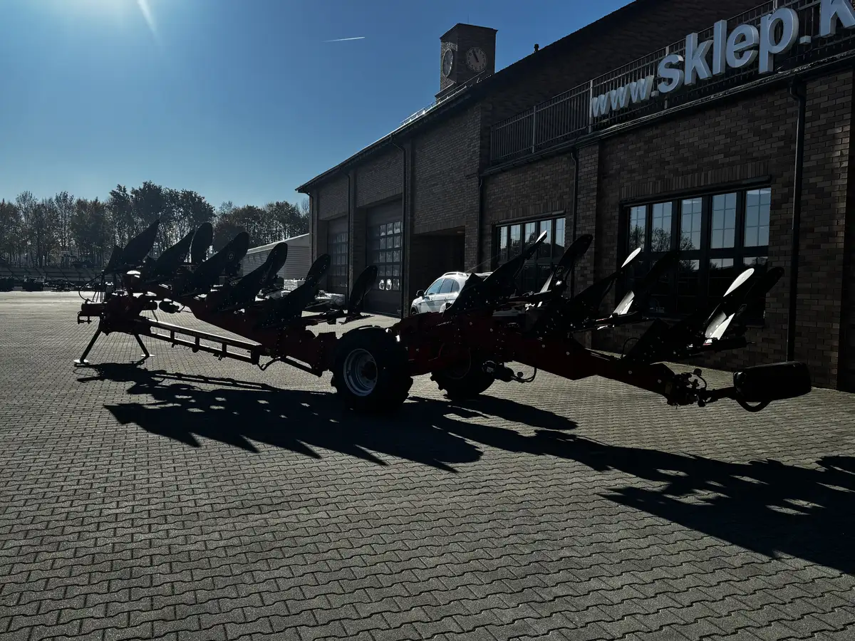 Gregoire-Besson- Voyager C80-Plac Korbanek-3 Gregoire-Besson- Voyager C80-Plac Korbanek-3