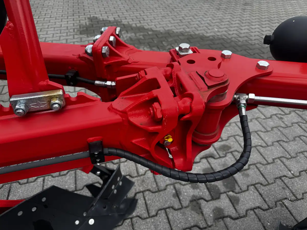 Gregoire-Besson- Rover 40-Plac Korbanek-14 Gregoire-Besson- Rover 40-Plac Korbanek-14