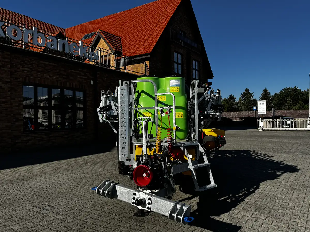 Tolmet-Opryskiwacz-Borys3021-Plac Korbanek-11 Tolmet-Opryskiwacz-Borys3021-Plac Korbanek-11