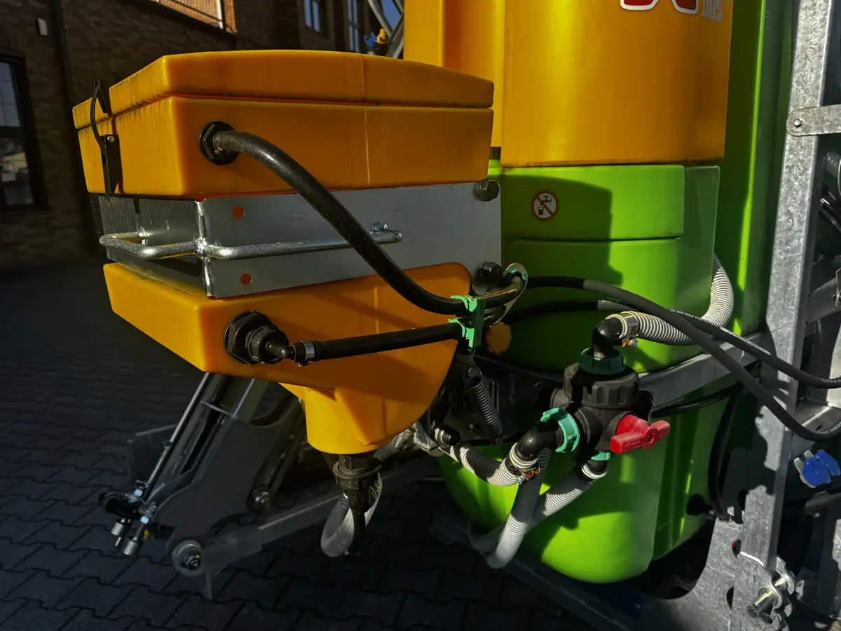 Tolmet-Opryskiwacz-Xsara1015-Plac Korbanek-8 Tolmet-Opryskiwacz-Xsara1015-Plac Korbanek-8