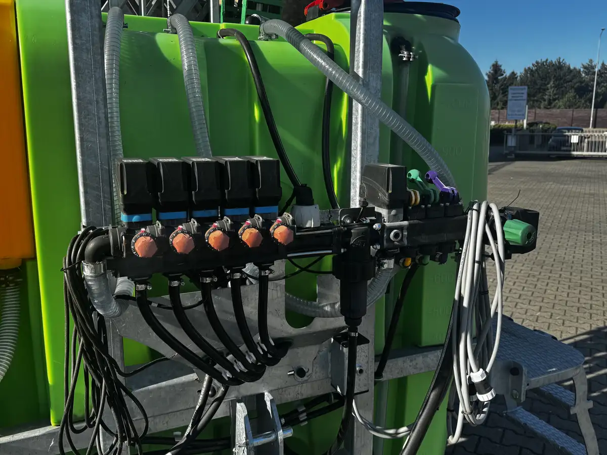 Tolmet-Opryskiwacz-Xsara1015-Plac Korbanek-15 Tolmet-Opryskiwacz-Xsara1015-Plac Korbanek-15