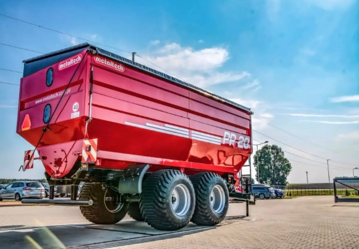 Przyczepa-Przeładowcza-Metaltech-Mirosławiec-PP20-Korbanek-4 Przyczepa-Przeładowcza-Metaltech-Mirosławiec-PP20-Korbanek-4