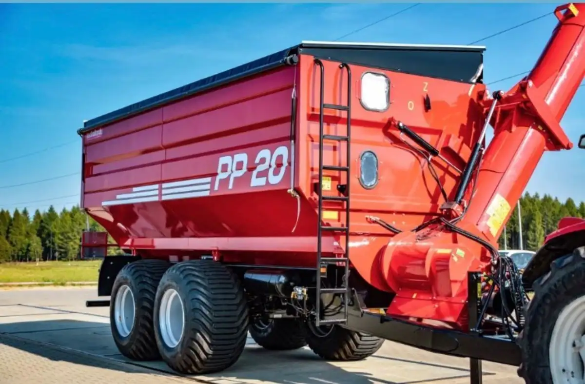 Przyczepa-Przeładowcza-Metaltech-Mirosławiec-PP20-Korbanek-2 Przyczepa-Przeładowcza-Metaltech-Mirosławiec-PP20-Korbanek-2