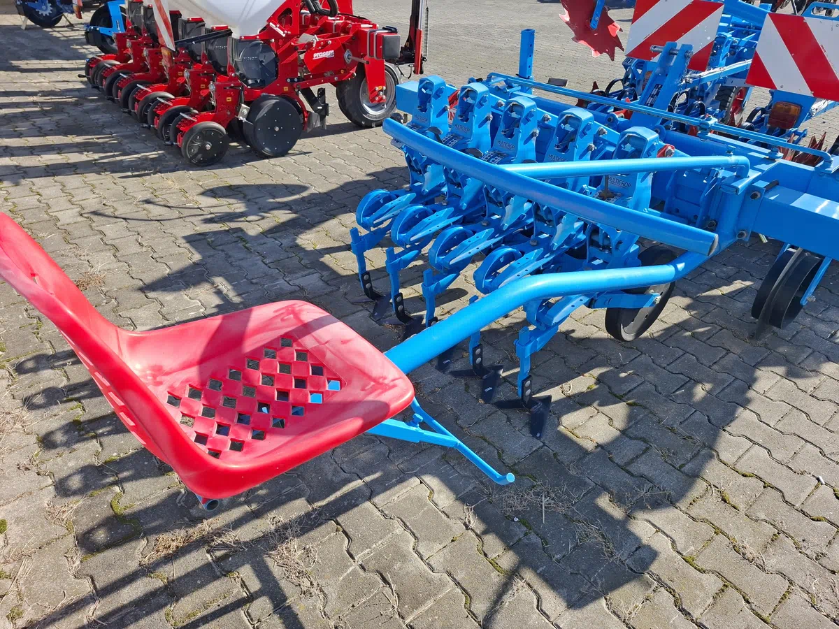 Siedzenie i kierownica dla operatora Siedzenie i kierownica dla operatora