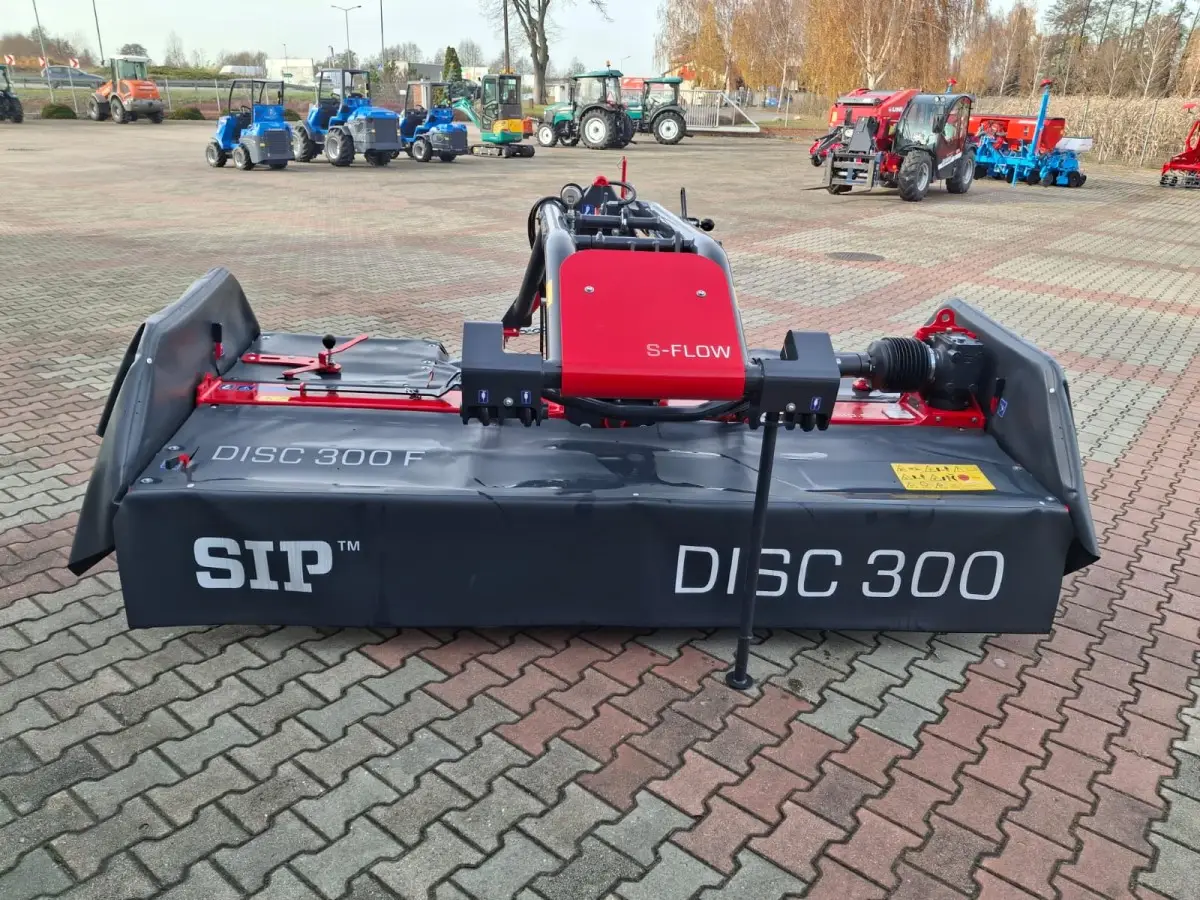 Zawieszenie kopiujące S FLOW w kosiarce SIP Profesjonalna kosiarka czołowa słoweńskiej firmy SIP