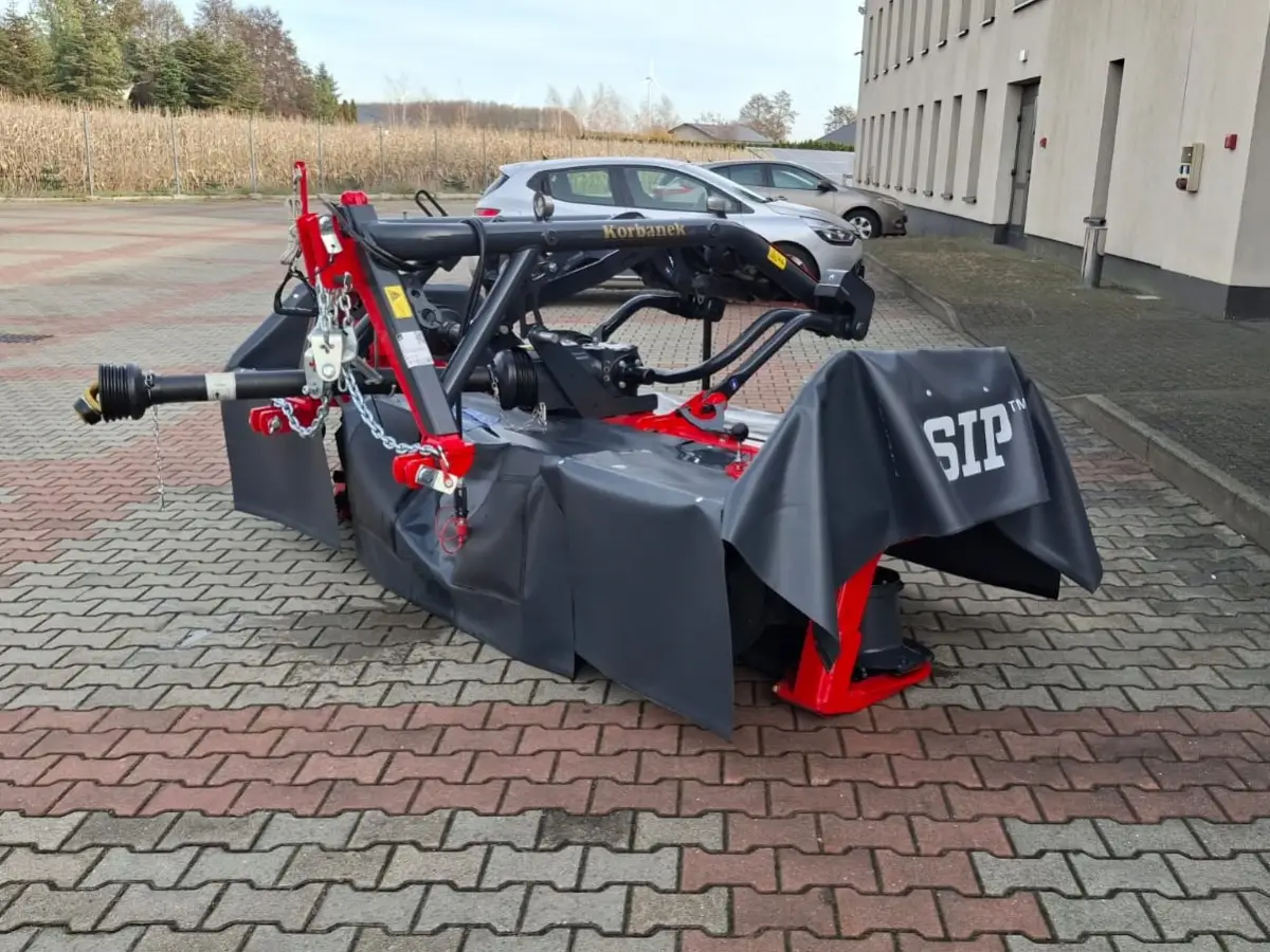 SIP SILVERCUT DISC 300 F SIP SILVERCUT DISC 300 F czołowa kosiarka dyskowa