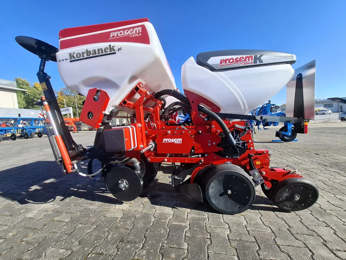 Siewnik punktowy SOLA Prosem K Basic Fix 4-rzędowy widok z boku Siewnik punktowy SOLA Prosem K Basic Fix 4-rzędowy widok z boku