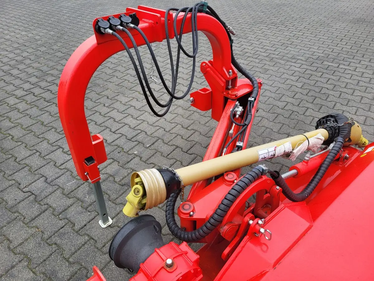 Wałek WOM mulczera TECNOAGRI Wałek WOM mulczera TECNOAGRI GOLDSHIFT 175