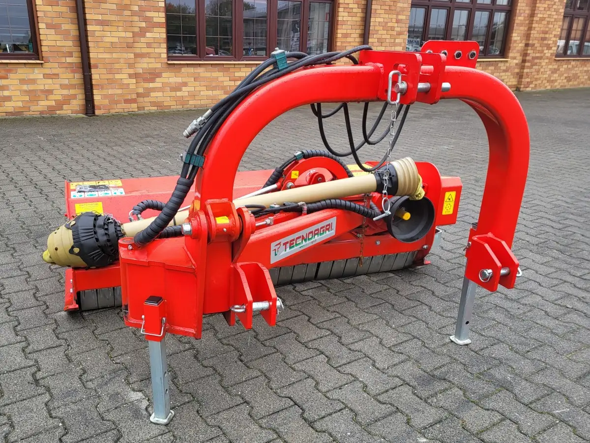Mulczer tylno-boczny TECNOAGRI Mulczer tylno-boczny TECNOAGRI GOLDSHIFT 175