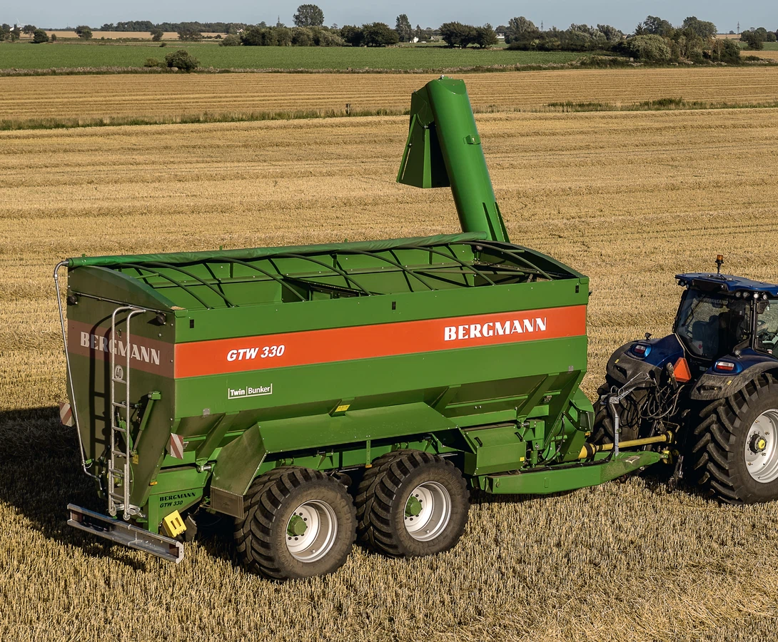 Przyczepa przeładowcza z dzielonym zbiornikiem - GTW 330 Twin Bunker