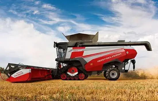 Tapeta obrazka Torum 770 Rostselmash Kombajnu (Ростсельмаш) rotorowego www.korbanek.pl