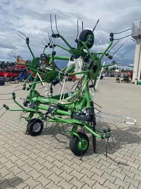 Przetrząsacz Samasz P6 771 nowy uszkodzony nowe elementy Przetrząsacz Samasz P6 771 nowy uszkodzony