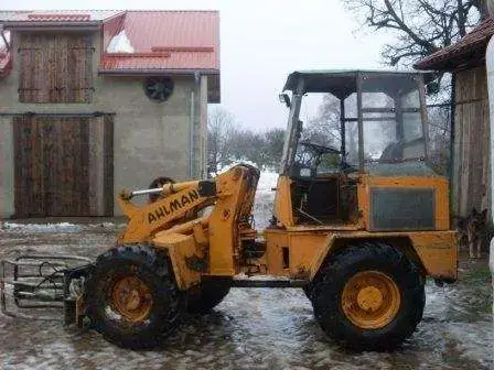 ładowarka łamana AHLMANN
