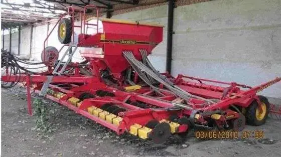 Siewnik zbożowy pneumatyczny Vaderstad Rapid RDA-800S 2007 r sprzedam