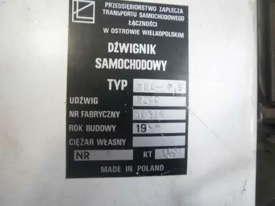 tabliczka znamionowa używany podnośnik dźwig samochodowy 1992 r