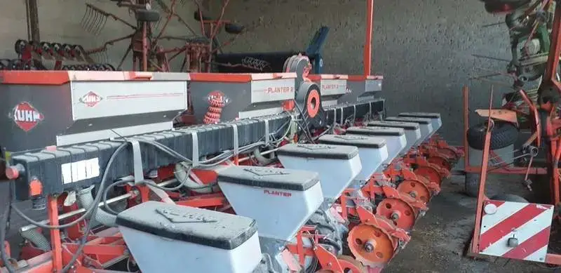 siewnik do kukurydzy używany KUHN PLANTER 2 KUHN PLANTER 2 używany siewnik do kukurydzy