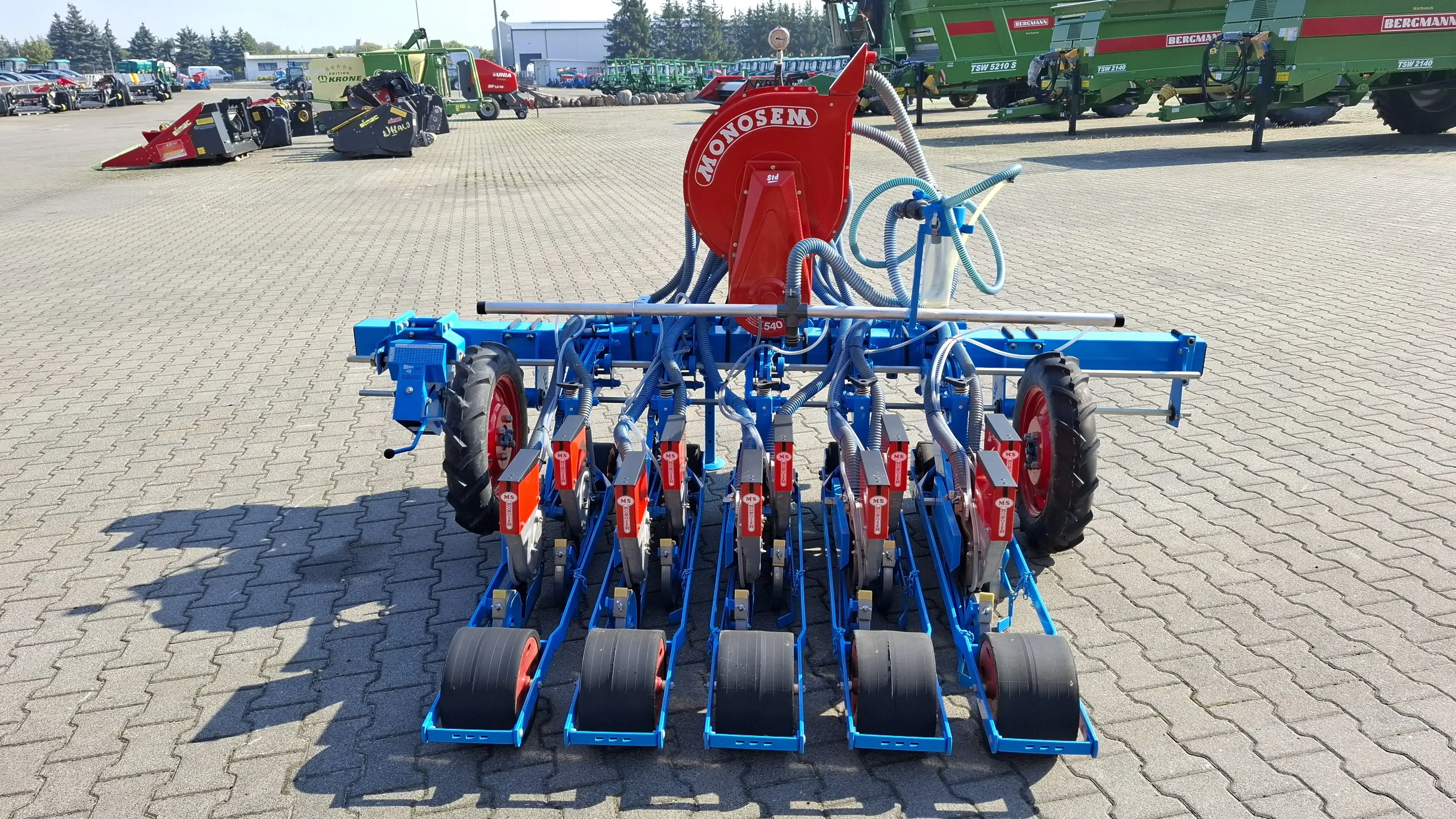 Widok na siewnik do warzyw Monosem MS C Widok na siewnik do warzyw