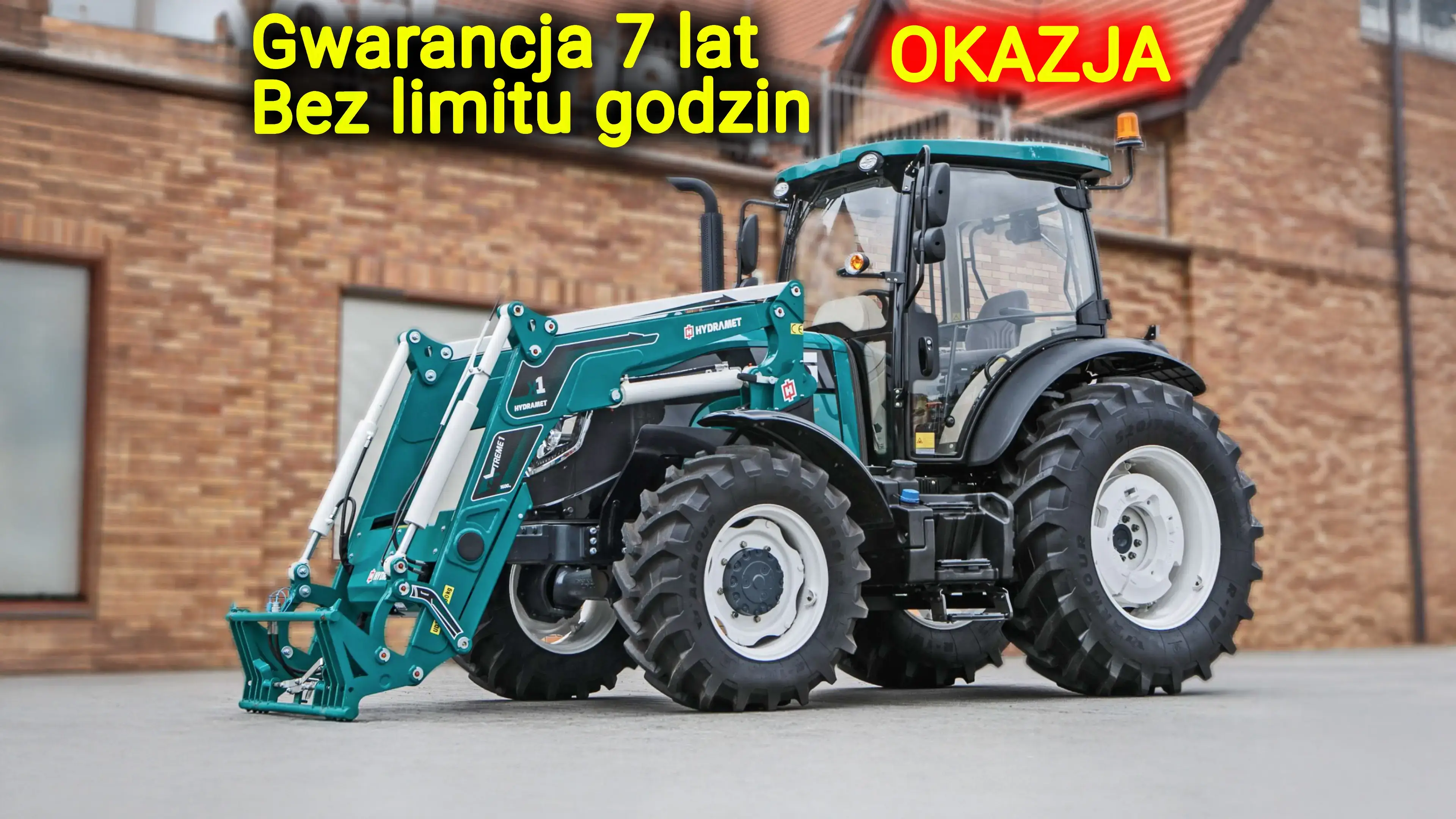 Ciągnik rolniczy Arbos 4090 z ładowaczem widok przodu z lewej strony