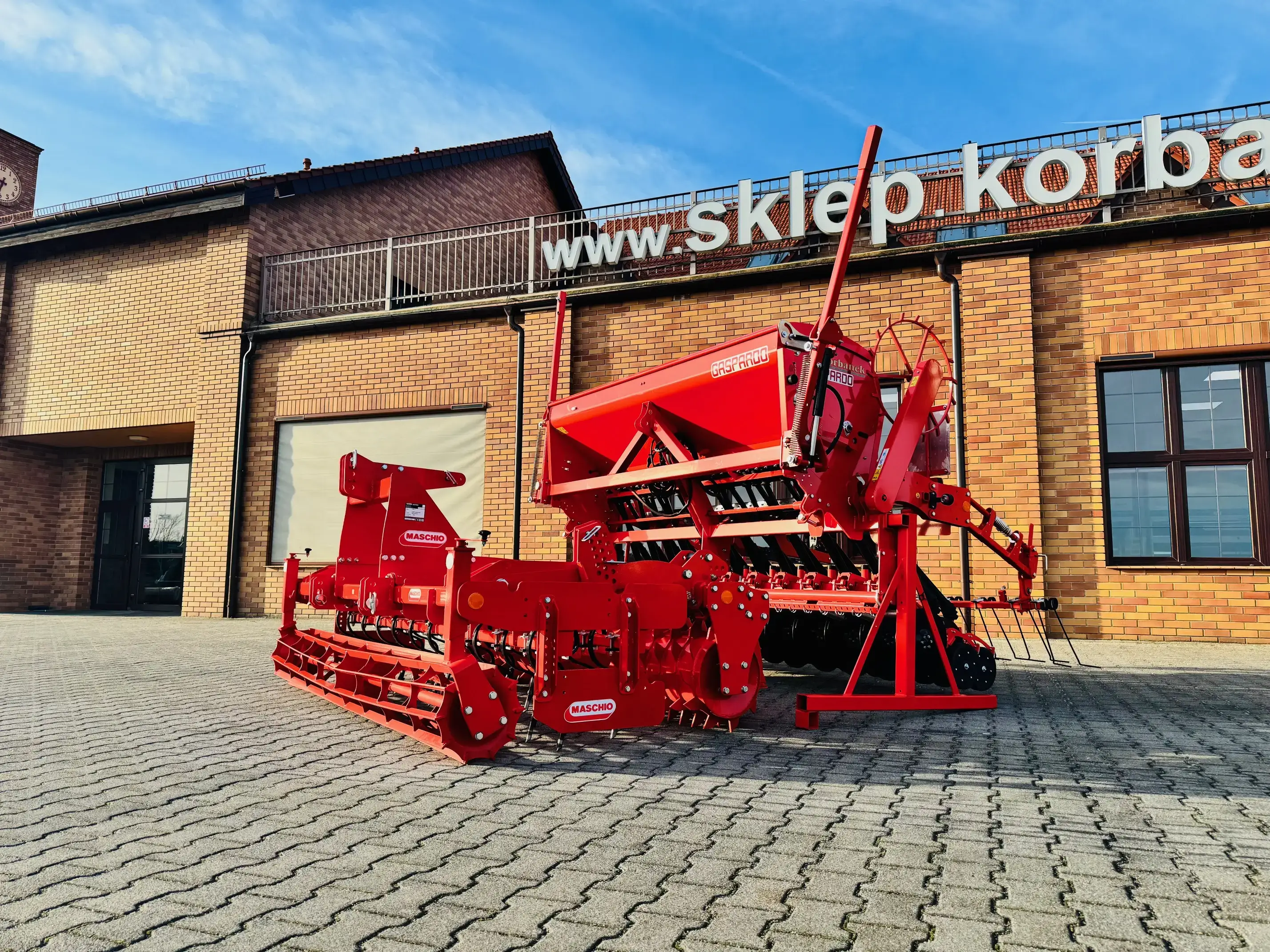 Agregat-uprawowo-siewny-zestaw-uprawowy-3-0-maschio-gaspardo-plac-firma-korbanek