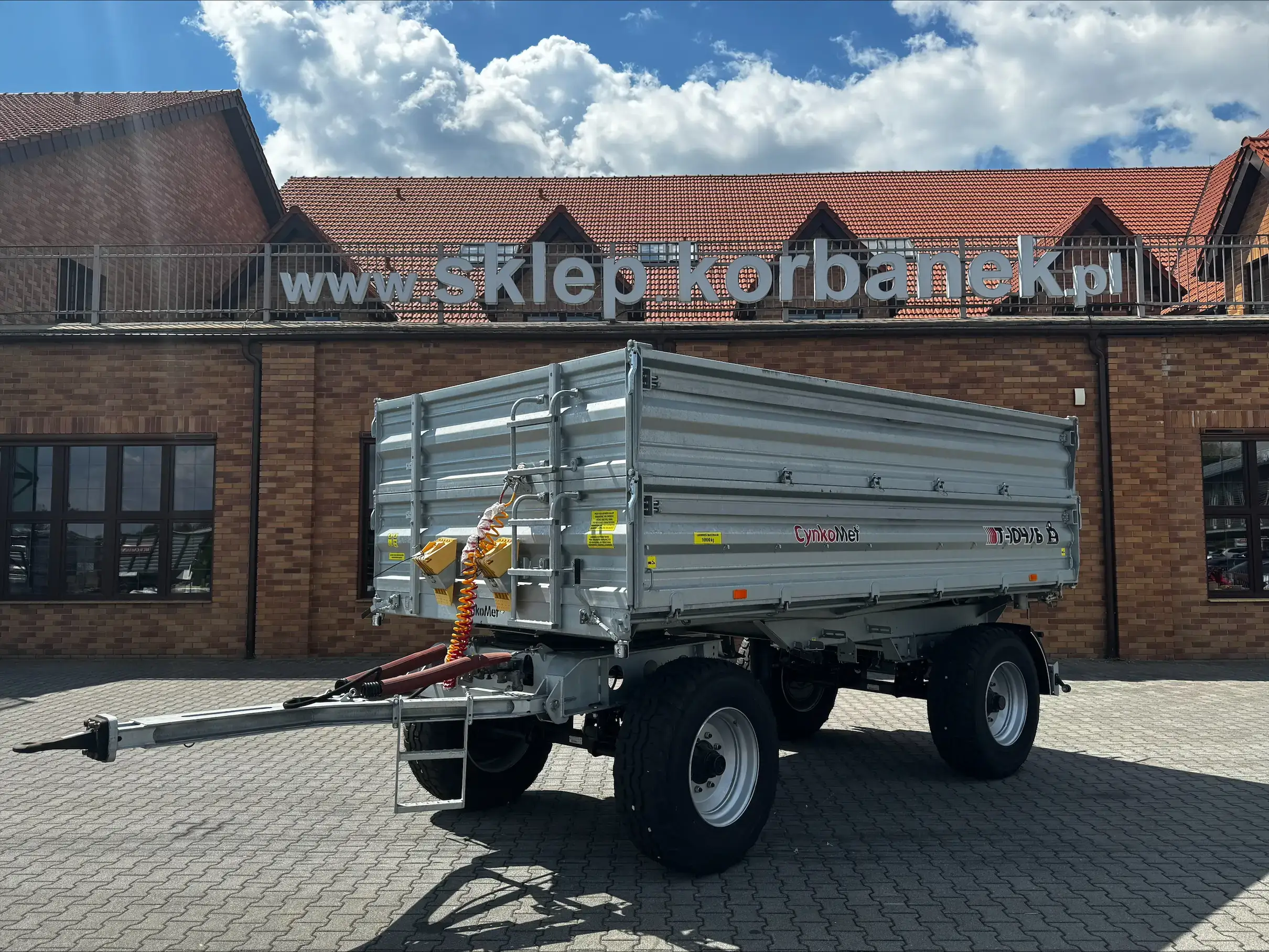 Przyczepa burtowa Cynkomet T-104/6 10 ton