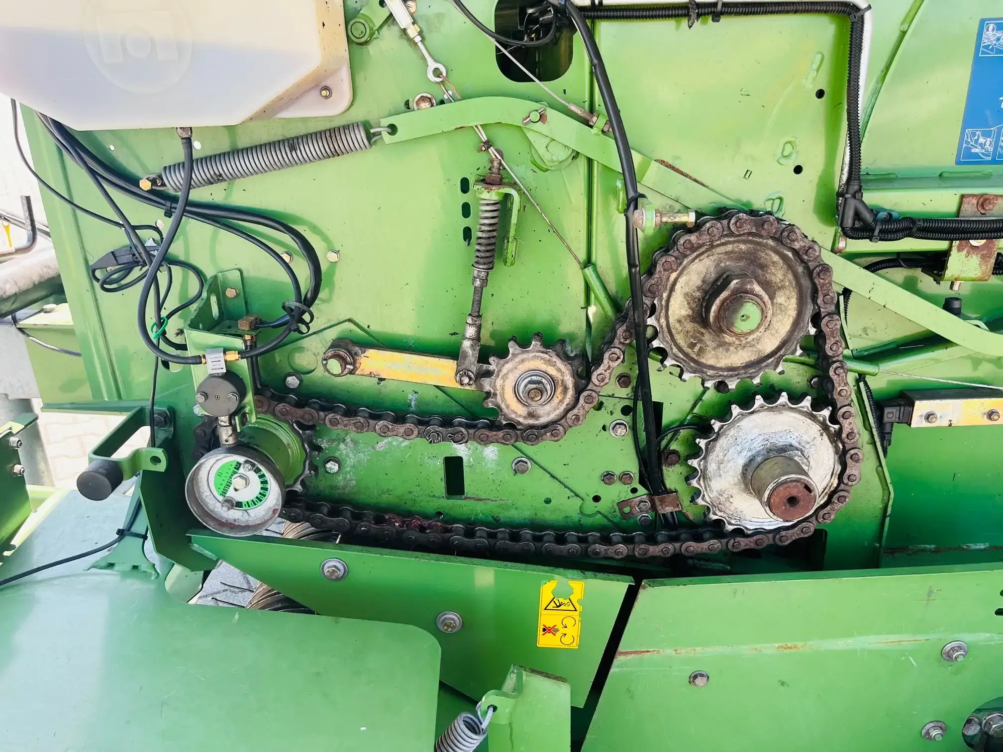 Prasa Krone stałokomorowa łańcuchowa mocne łańcuchy