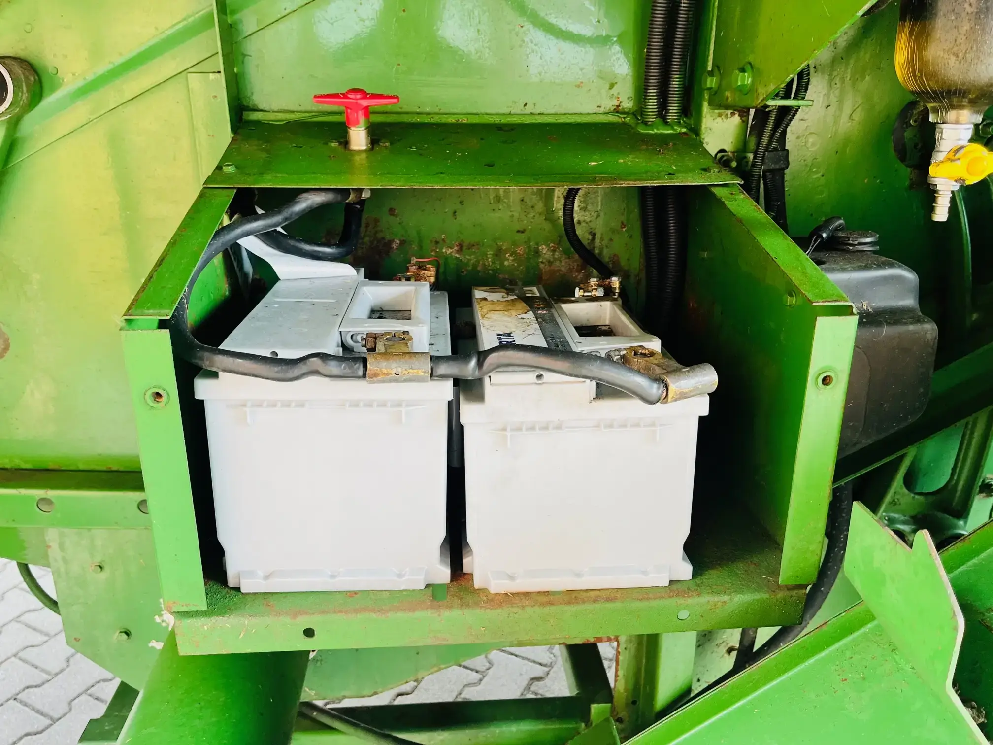 Kombajn-zbozowy-john-deere-2264-plac-korbanek Kombajn-zbozowy-john-deere-2264-plac-korbanek