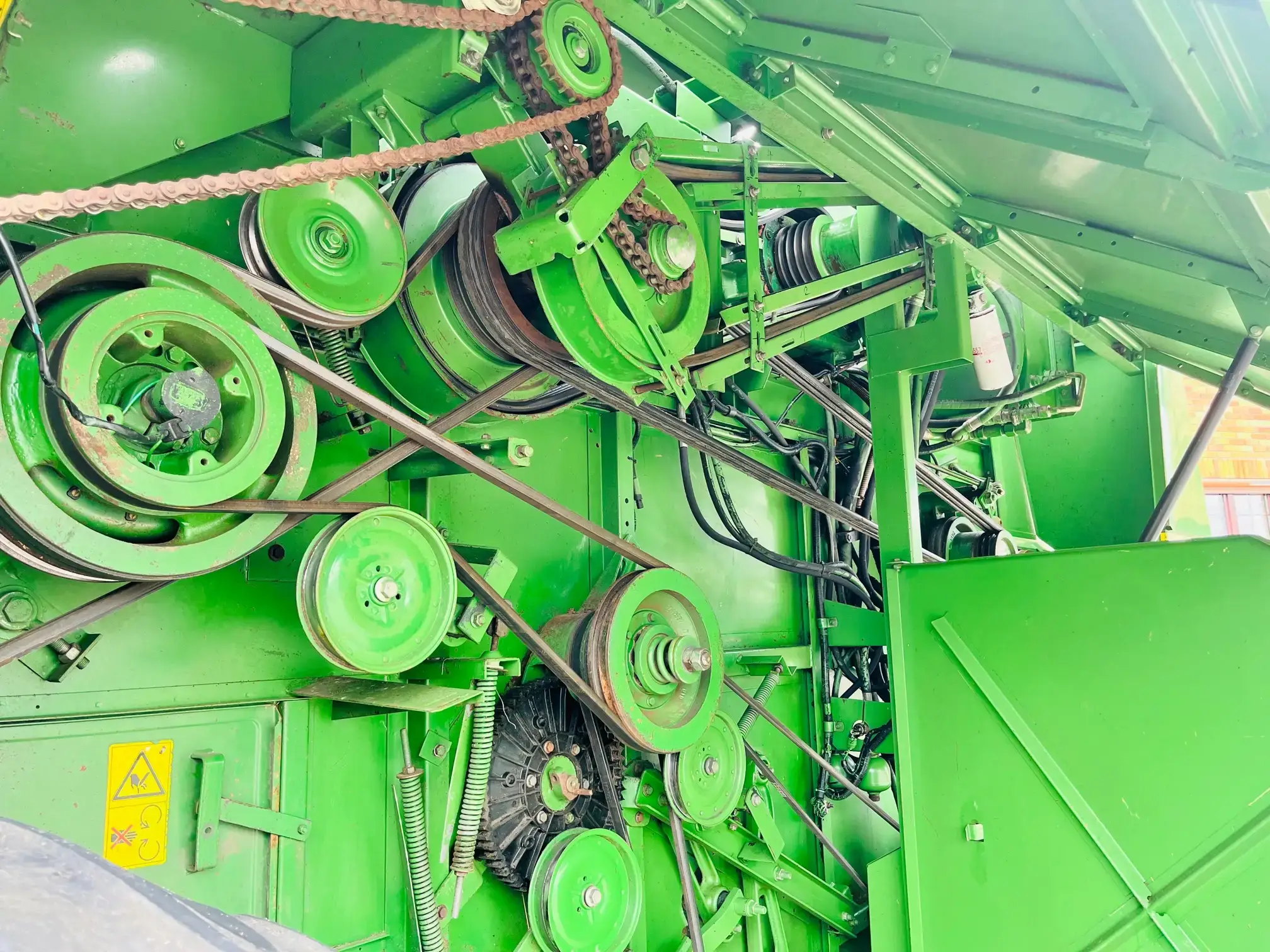 Kombajn-zbozowy-john-deere-2264-plac-korbanek Kombajn-zbozowy-john-deere-2264-plac-korbanek