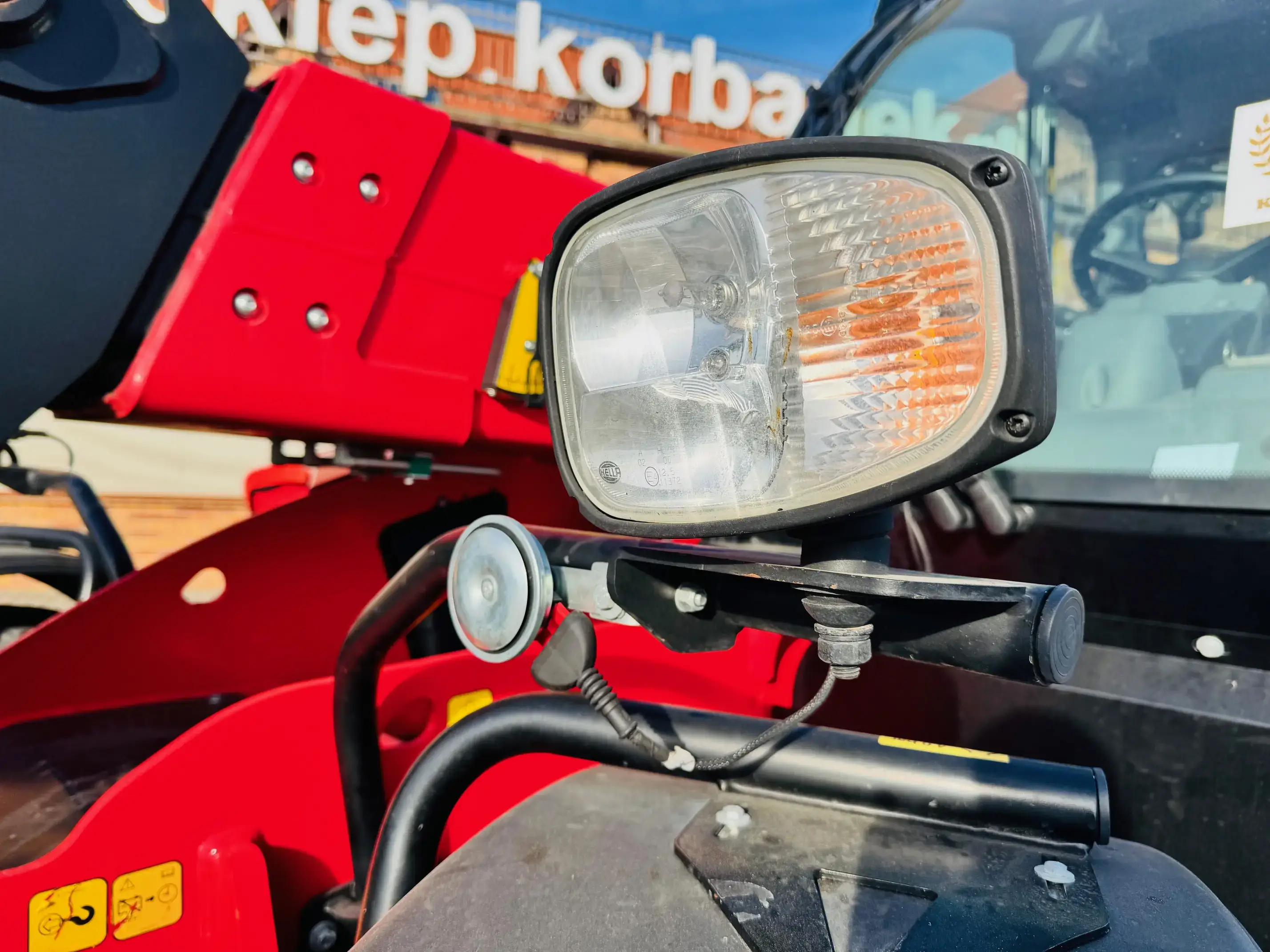 ladowarka-teleskopowa-faresin-7-45-dlugi-wysiegnik-duzy-udzwig-plac-firma-korbanek ladowarka-teleskopowa-faresin-7-45-dlugi-wysiegnik-duzy-udzwig-plac-firma-korbanek