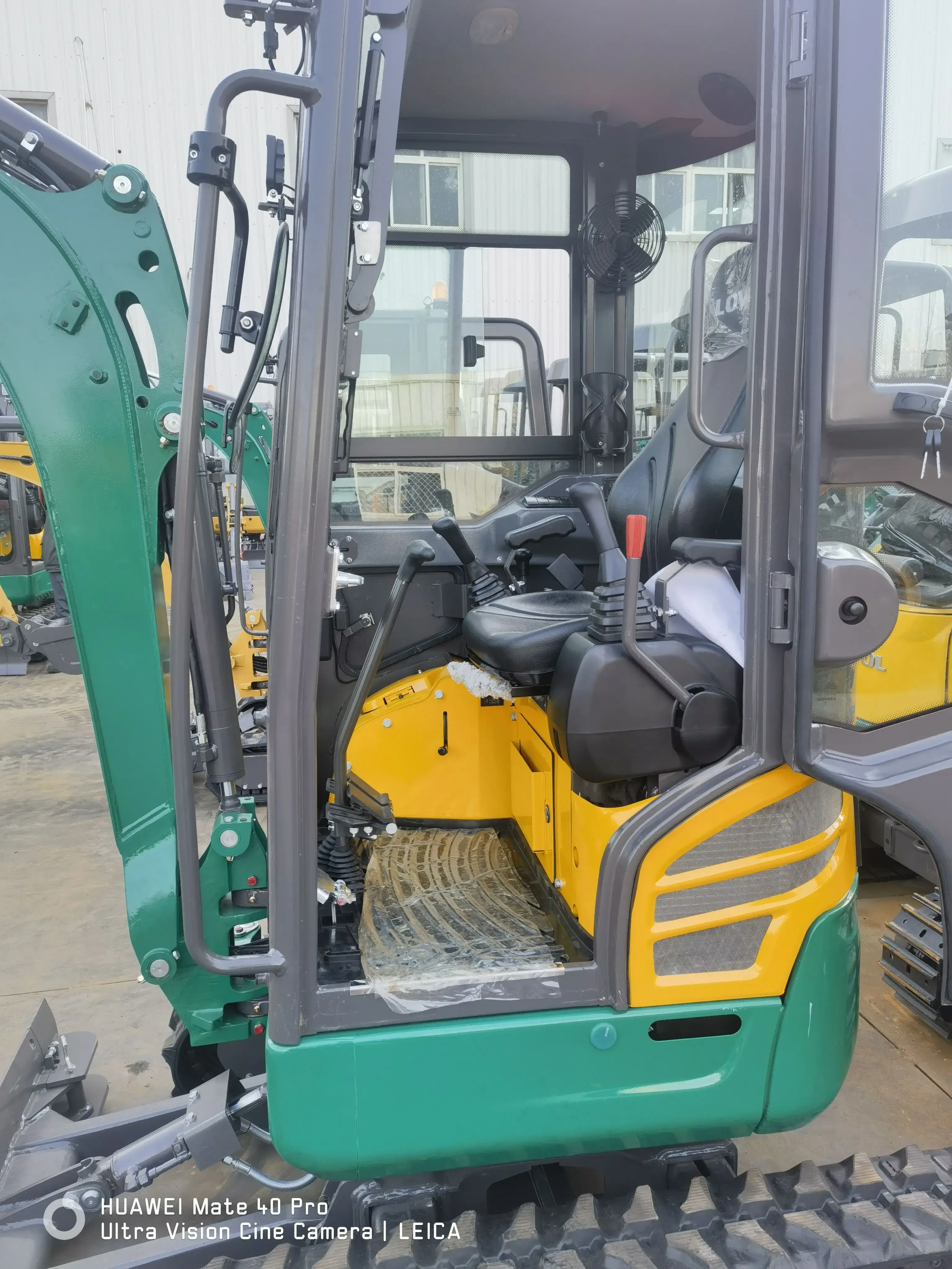 Mini koparka Lovol Korbanek, Nachi, Eaton, Yanmar kabina otwarta 