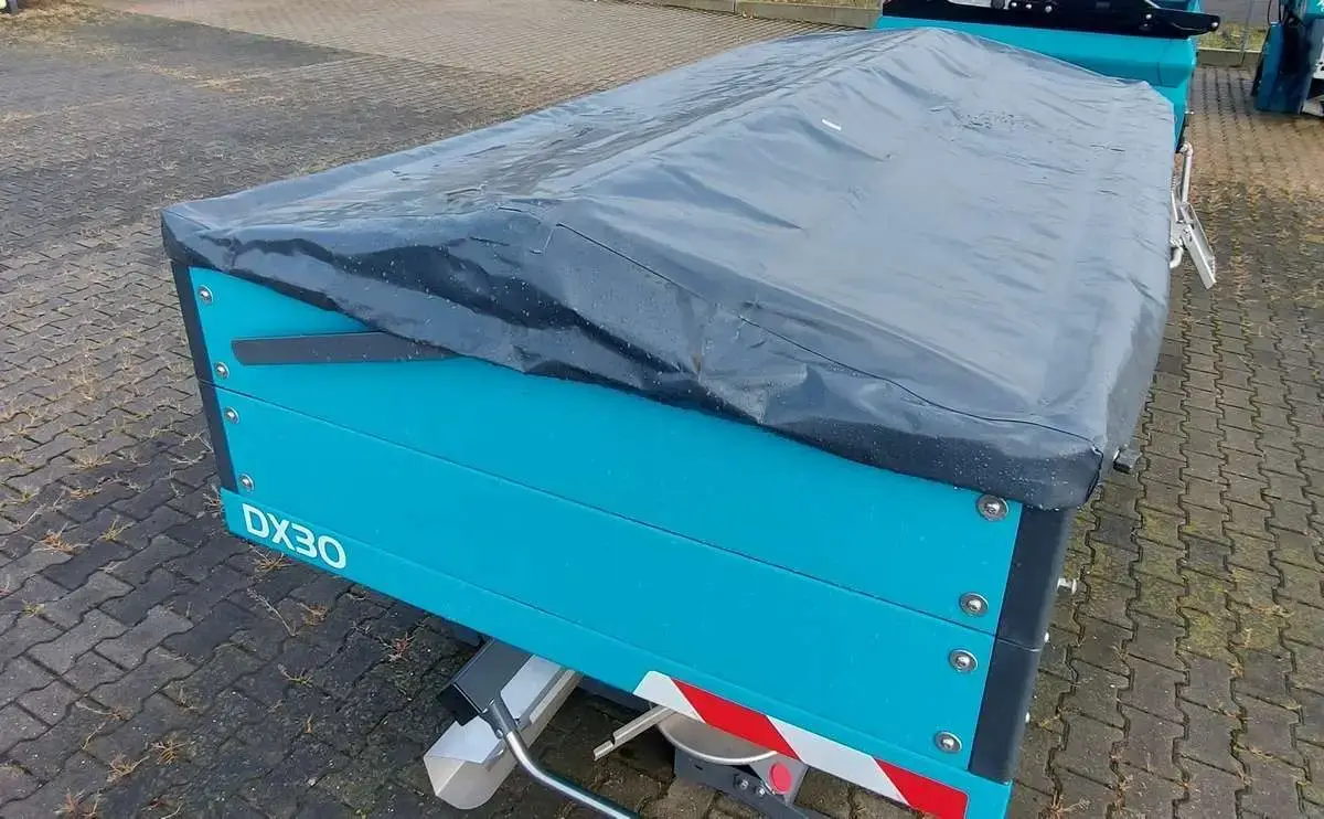 Plandeka rozsiewacza nawozów Sulky DX 30 W-Control Isobus Plandeka rozsiewacza Sulky DX 30 W-Control Isobus