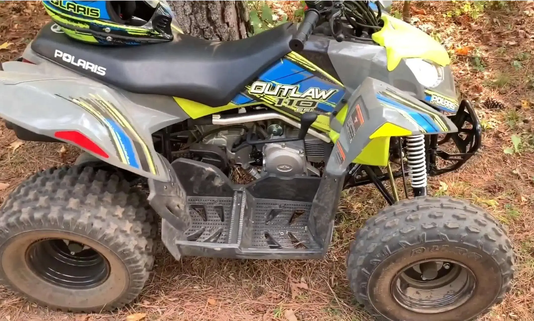 Quad Outlaw 110 z oferty korbanek.pl kolor seledynowo - niebieski limonka atv