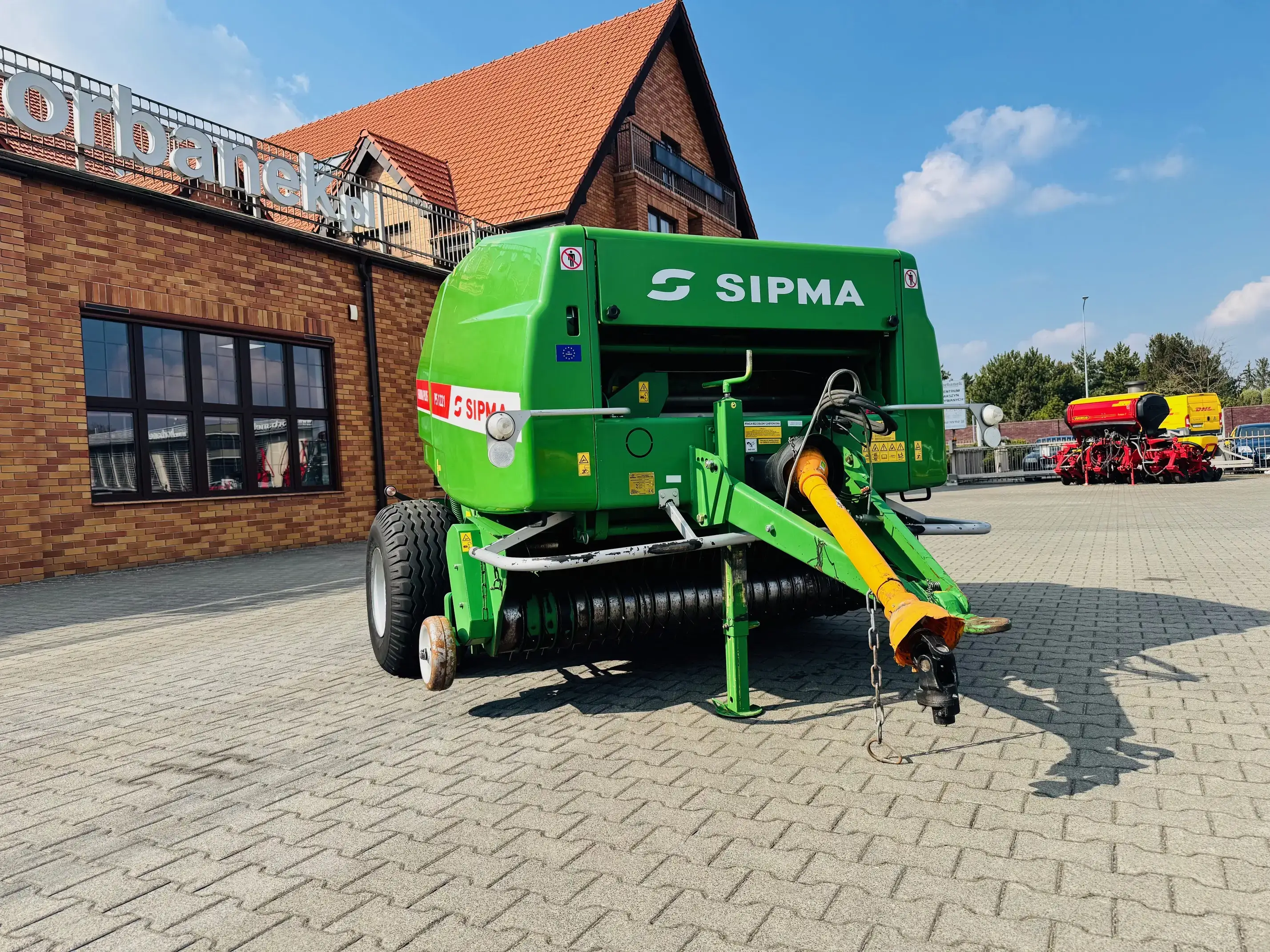 Prasa-sipma-PS-1221-FARMA-PLUS-stalokomorowa-walcowo-lancuchowa-plac-korbanek