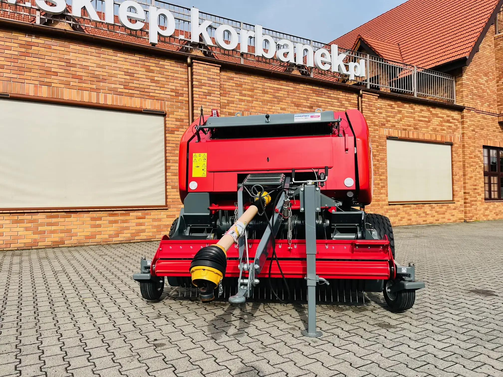 Prasa Unia Group DF 120 1,8 VD stalokomorowa łancuchowo walcowa z docinaczem rotorem plac korbanek Prasa Unia Group DF 120 1,8 VD stalokomorowa łancuchowo walcowa z docinaczem rotorem plac korbanek