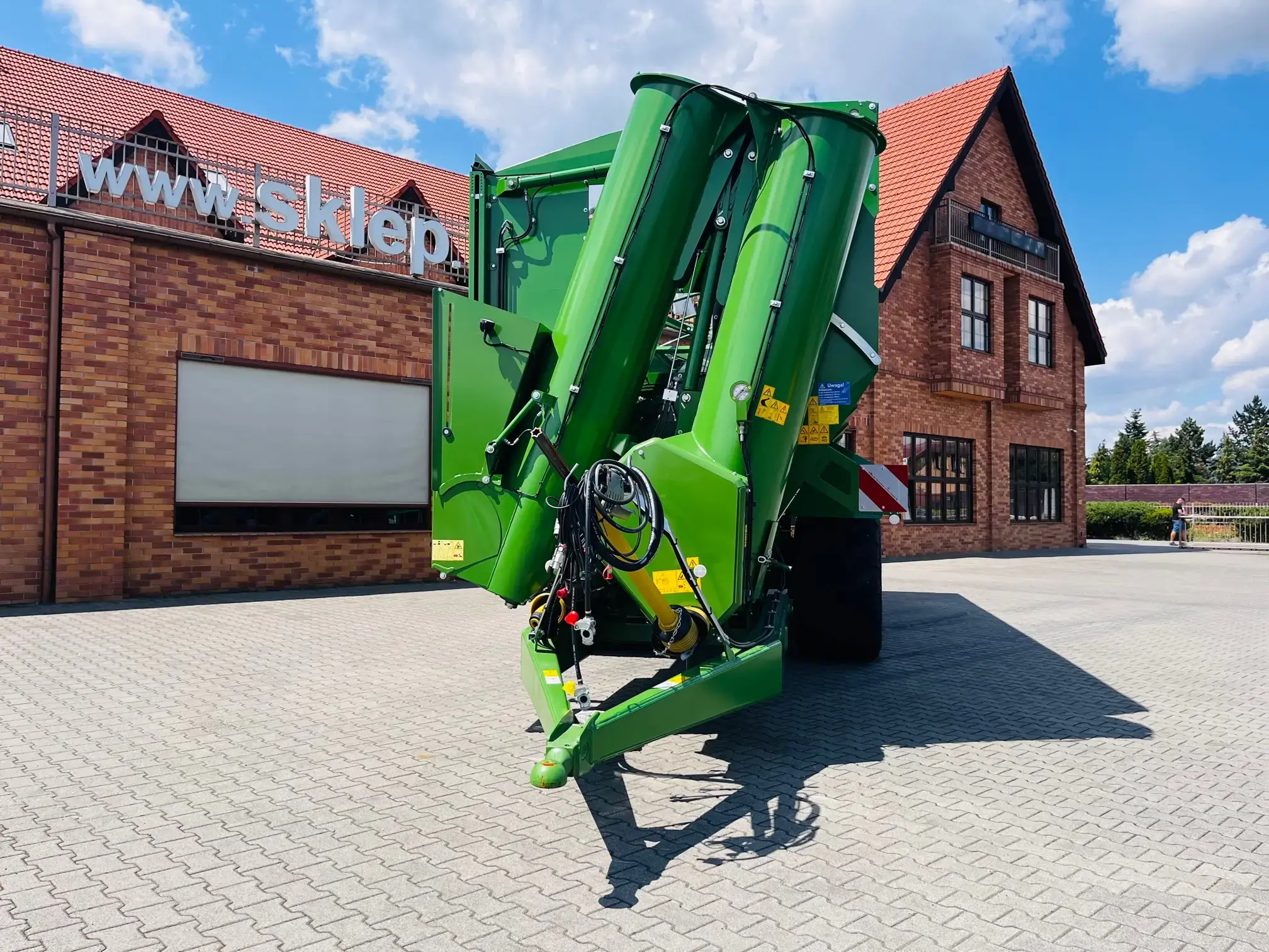 Przyczepa-przeladowcza-przeladunkowa-bergmann-GTW-430-szybki-wyladunek-duza-pojemnosc-plac-firma-korbanek Przyczepa-przeladowcza-przeladunkowa-bergmann-GTW-430-szybki-wyladunek-duza-pojemnosc-plac-firma-korbanek