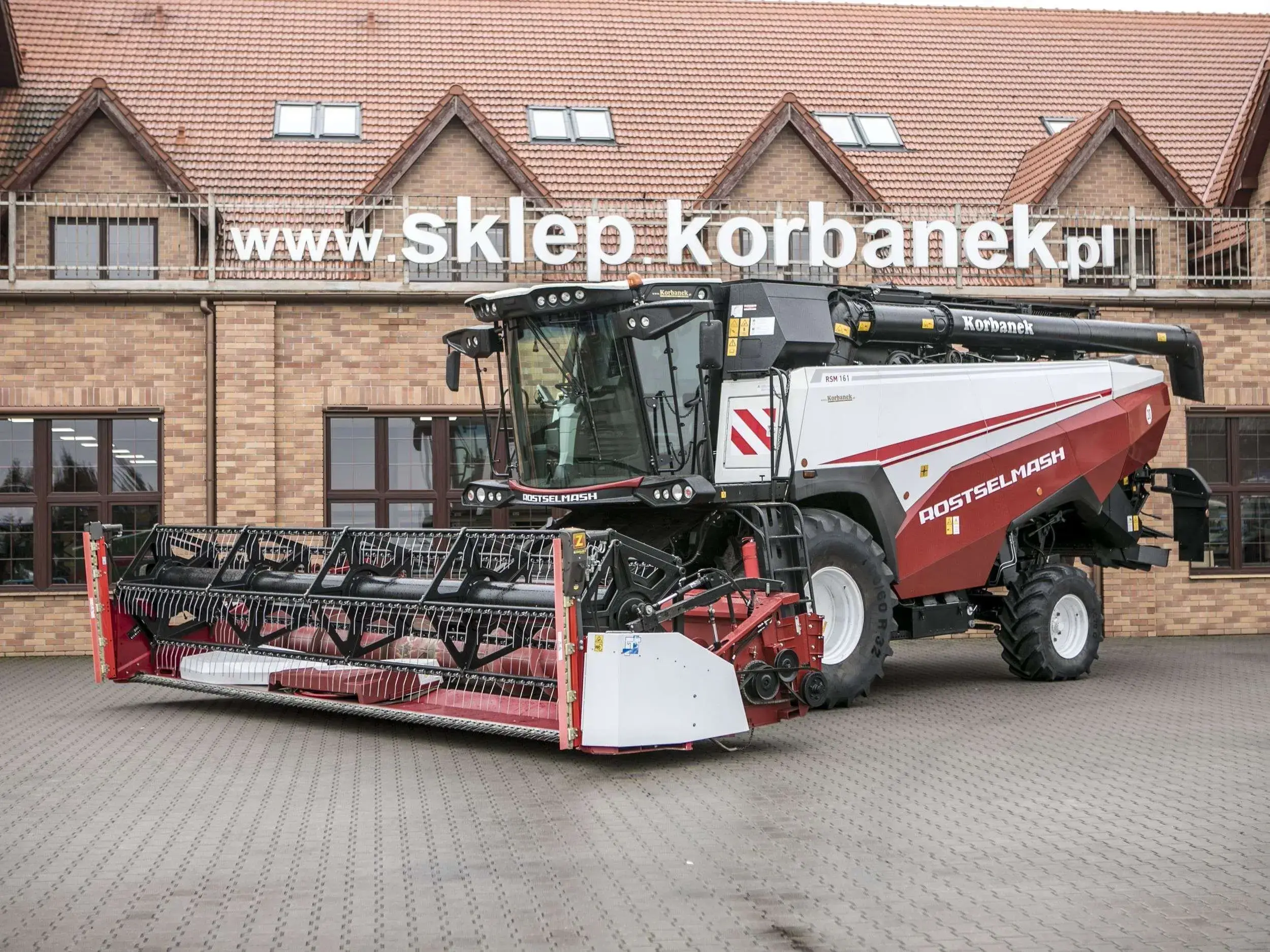 kombajn zbożowy Rostselmash RSM 161 kombajn zbożowy Rostselmash RSM 161 www.korbanek.pl