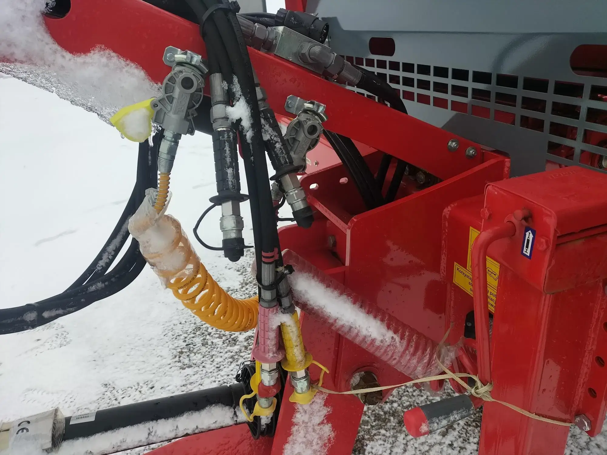 Rozrzutnik obornika Unia Group tandem Tytan 10 PREMIUM TD 2 walce pionowe z talerzami