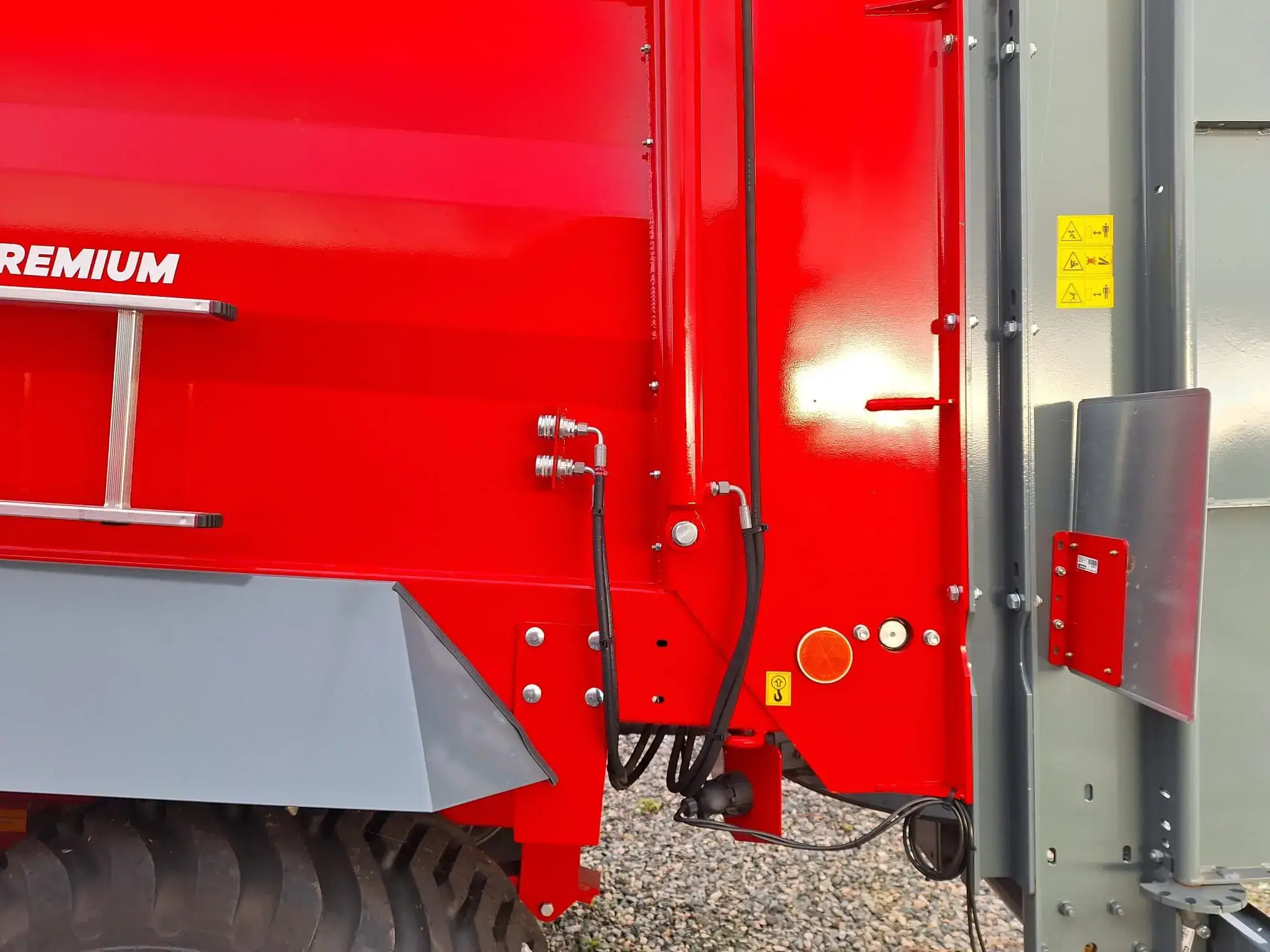 Rozrzutnik obornika Unia Group tandem Tytan 13 PREMIUM TD Rozrzutnik obornika Unia Group tandem Tytan 13 PREMIUM TD