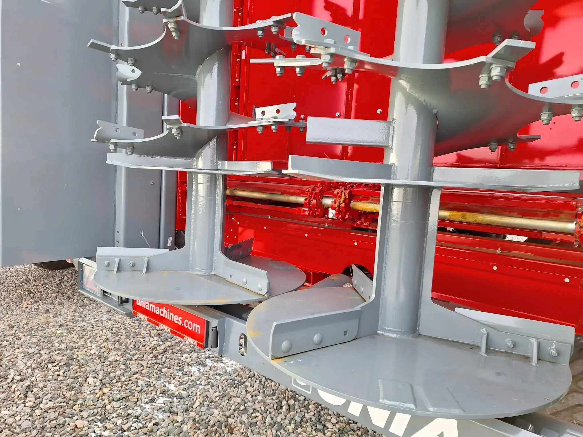 Rozrzutnik obornika Unia Group tandem Tytan 13 PREMIUM TD Rozrzutnik obornika Unia Group tandem Tytan 13 PREMIUM TD