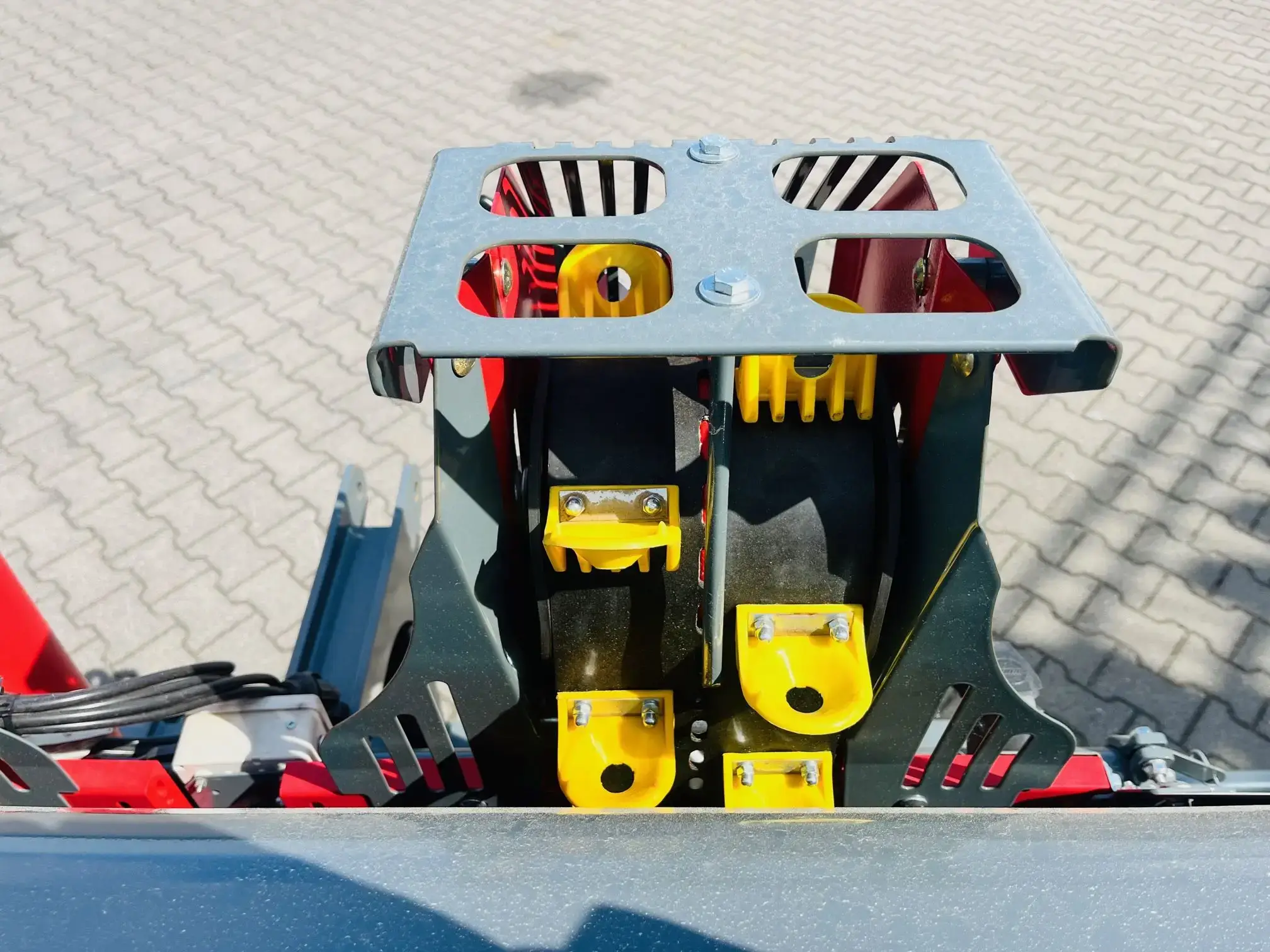 Sadzarka do ziemniaków unia group 2-rzędowa KORA 2W 