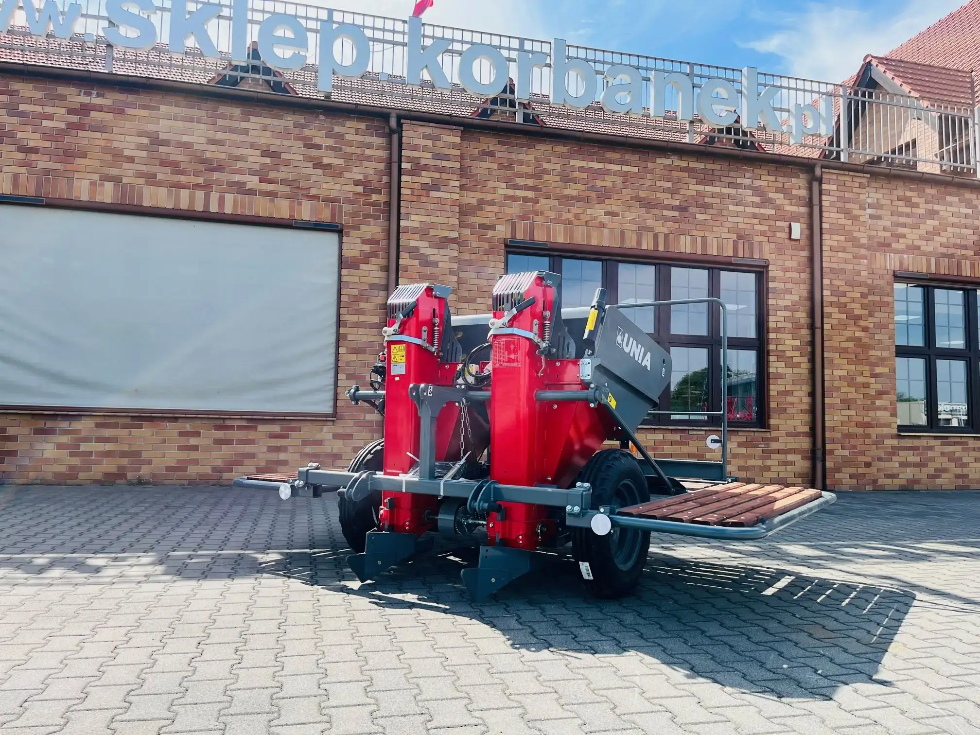 Sadzarka do ziemniaków unia group 2-rzędowa KORA 2W 