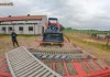 Pani Małgorzata wybrała do swojej hodowli oni miniładowarkę MultiOne 5.3 k od Korbanek Miniładowarka MultiOne to niezawodny sprzęt, który sprawdzi się także do obsługi stadniny koni