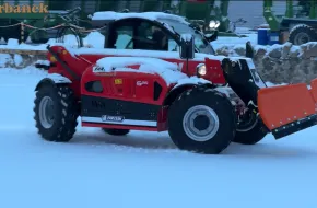 Ładowarka Faresin może sprawdzić się również jako sprzęt do odśnieżania, wystarczy jedynie uzroić ją w odpowiedni osprzęt