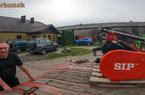 Nowe maszyny w gospodarstwie Pana Piotra - wybrał marki, które będą mu służyć przez lata Pan Piotr zdecydował się na zakup maszyn z portfolio marek Korbanek - ze wględu na bliskośc dealera i dobre relacje ze Sprzedawcą
