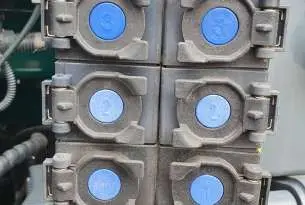 Wyjścia hydrauliczne w maszynach rolniczych arbos 5000 advanced 4 pary wyjść hydraulicznych w ciągnikach Arbos 5000 advanced