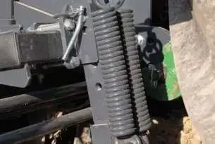 Akcesoria: spulchniacze śladów kół ciągnika Akcesoria: spulchniacze śladów kół