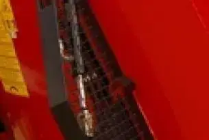 Hydrauliczne przeciw noże standardowo mechaniczne służy do szybszego i bardzie dokładnego wymieszania masy