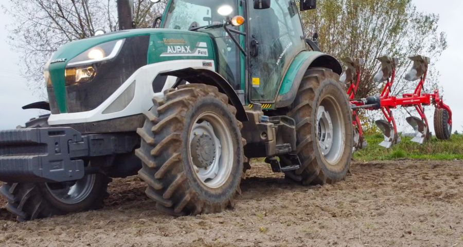 Pług Gregoire Besson Rover 4 i Aupax 4110