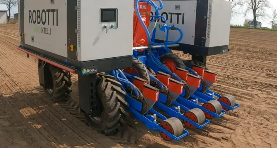 Robot Robotti i siewnik Monosem